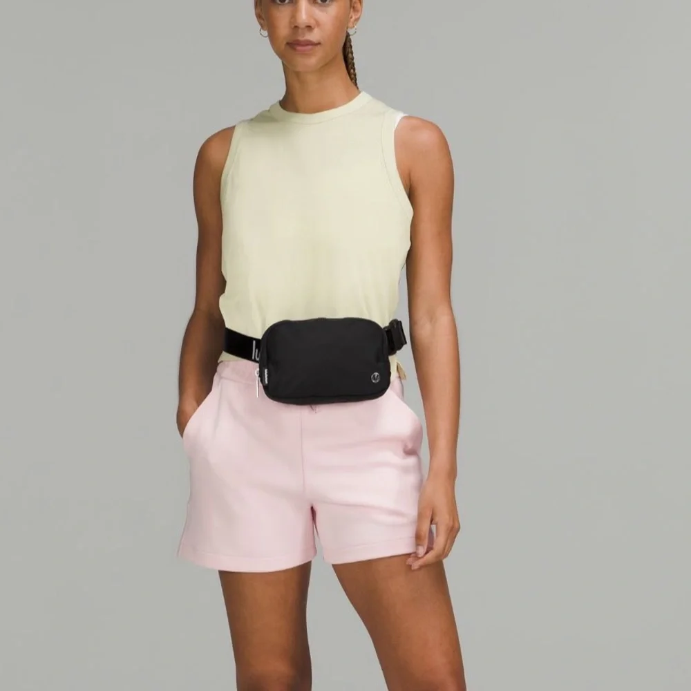 NWT * Lululemon Black & White Graphic Everywhere Belt Bag